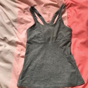 Lululemon tank 4
